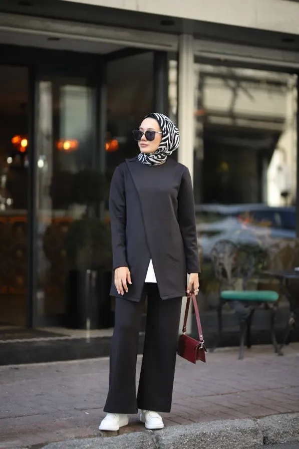 Modest Tunic and Trousers Set with Hijab
