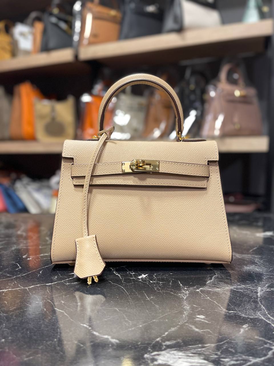HERMÈS Kelly Bag