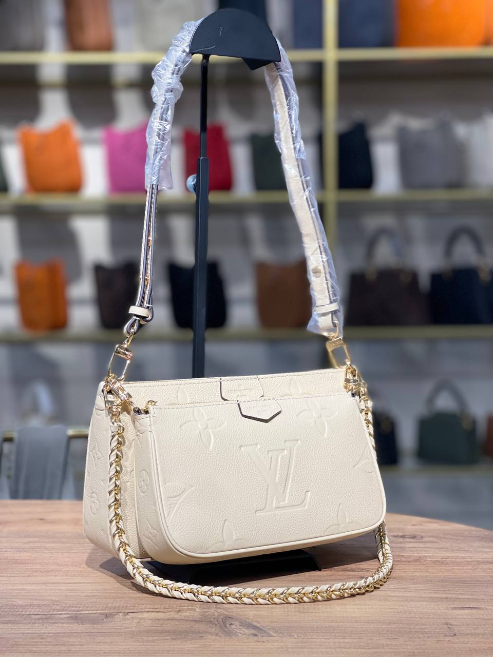 LOUIS VUITTON MULTI POCHETTE ACCESSOIRES