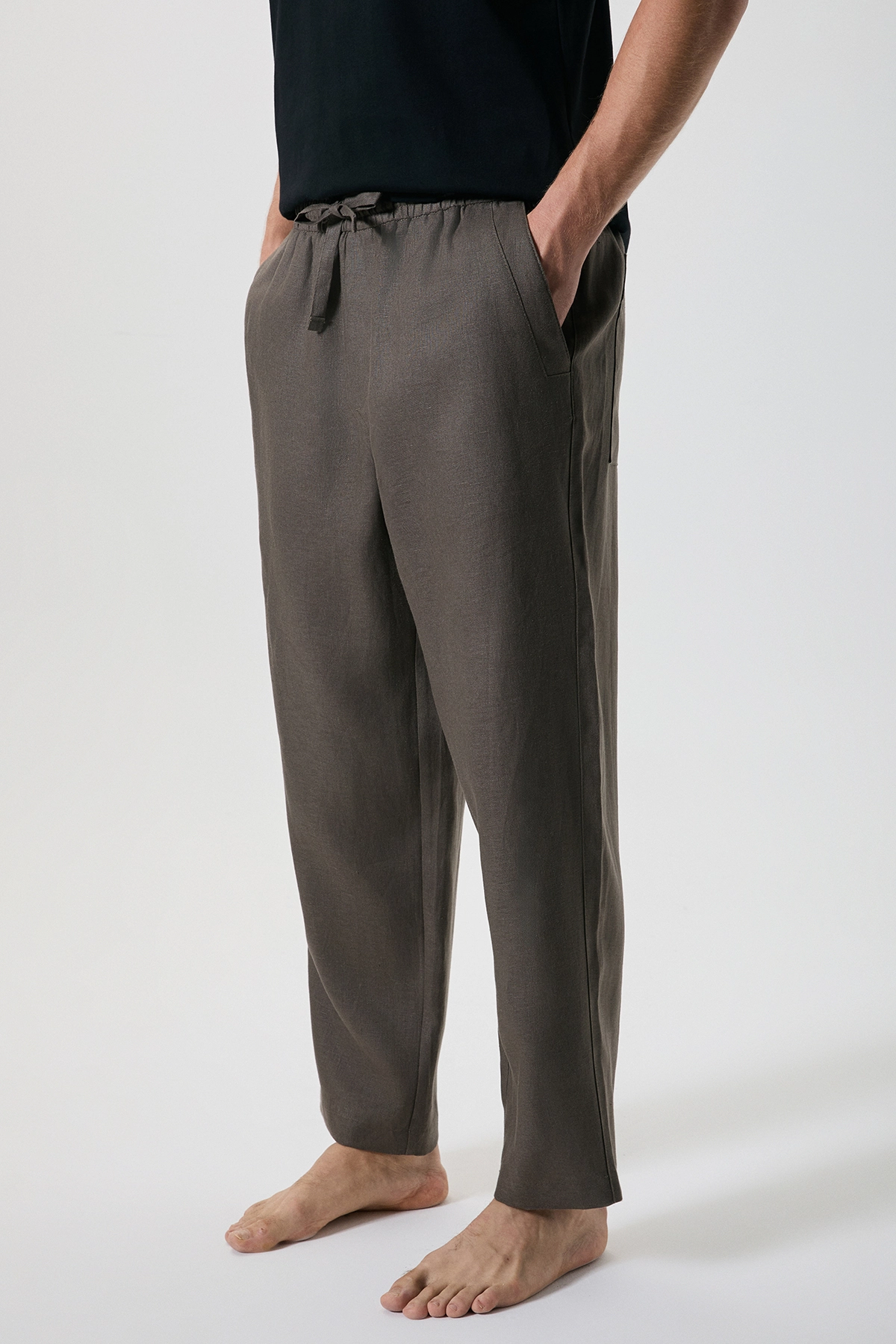 100% linen, relaxed fit trousers FT808